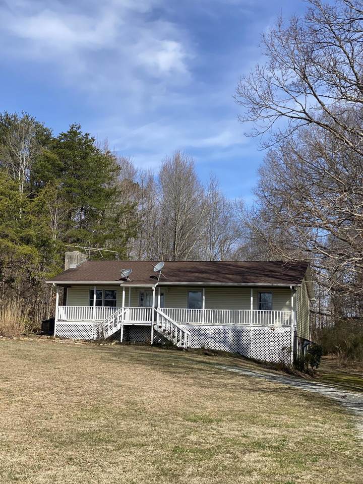 139 Money Rd - Photo 1