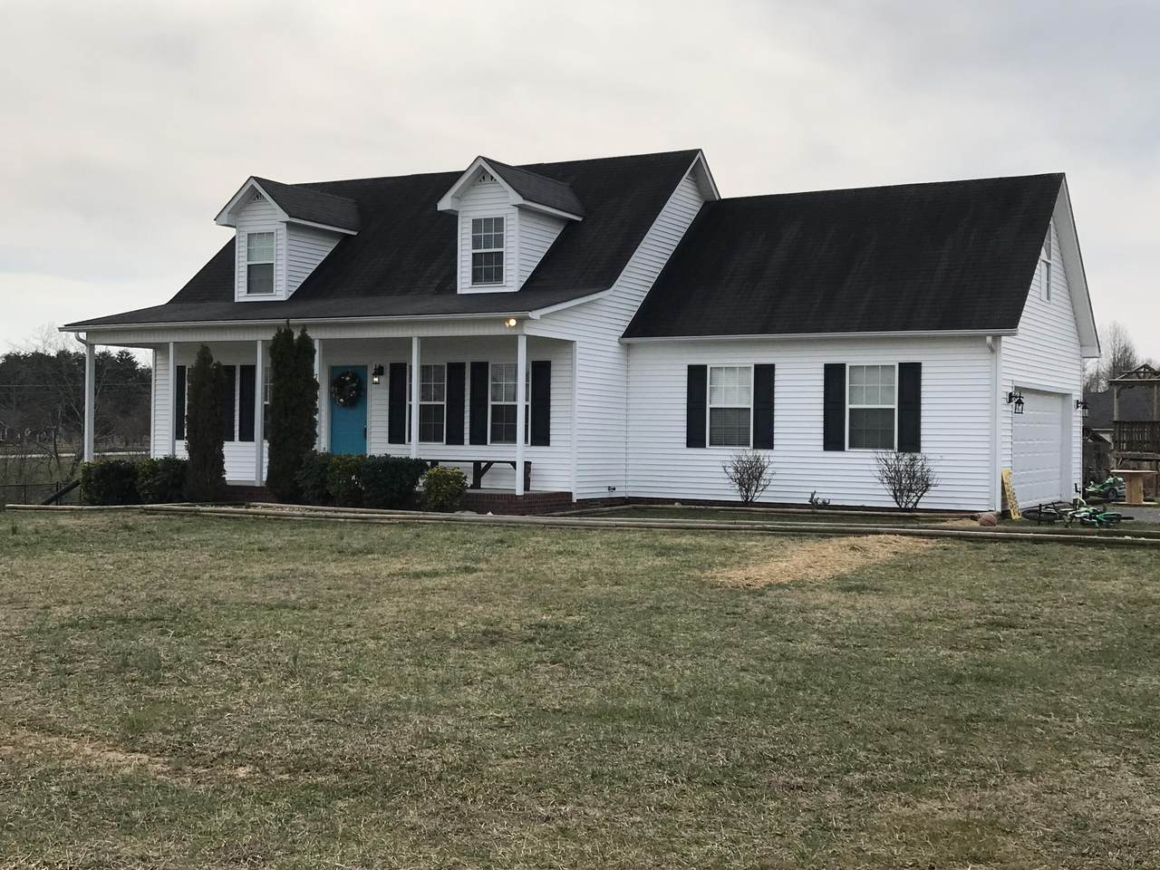 7180 Southfork Rd - Photo 1