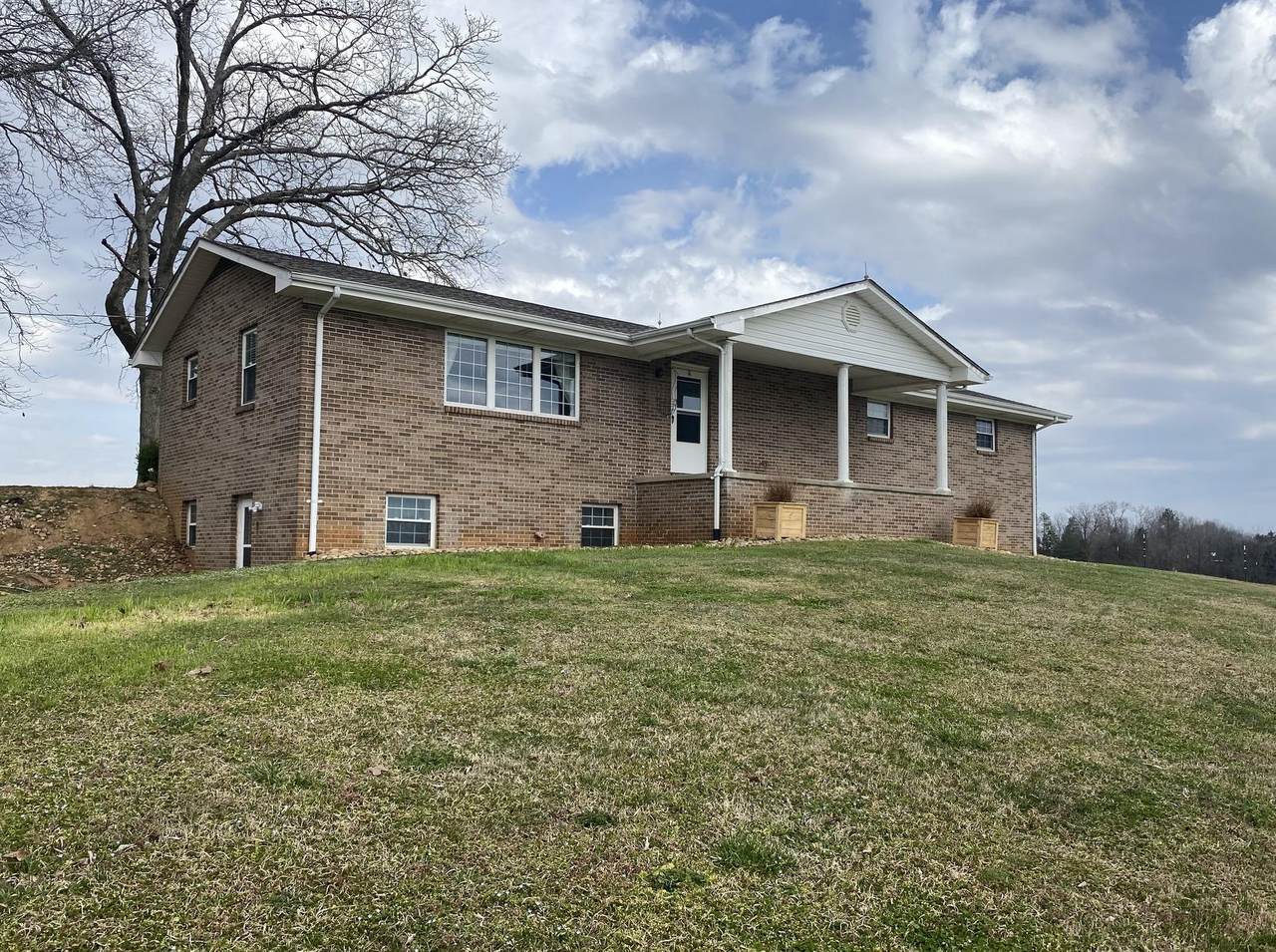 668 Old Athens Rd - Photo 1