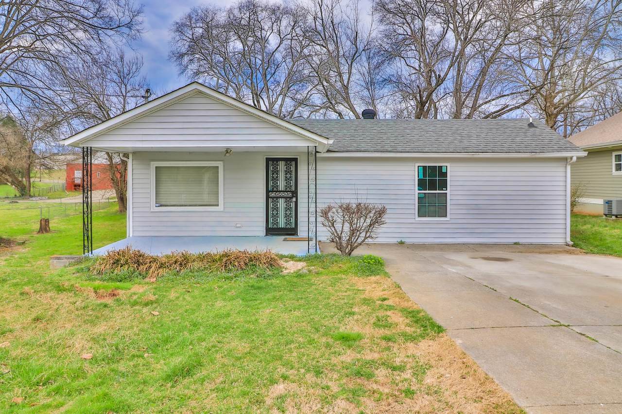 2325 Wilson Ave - Photo 1