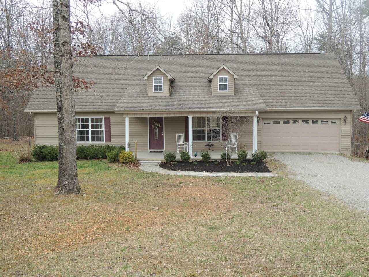 201 James George Rd - Photo 1