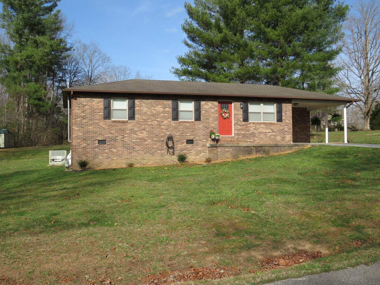 156 Pace Avenue Ave - Photo 1