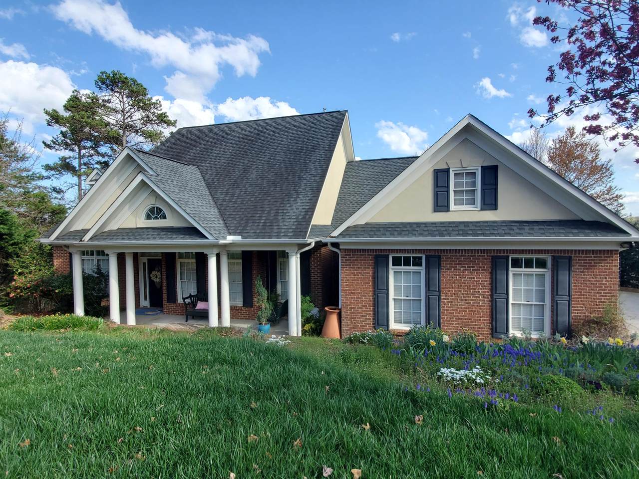 8930 Legends Lake Lane - Photo 1