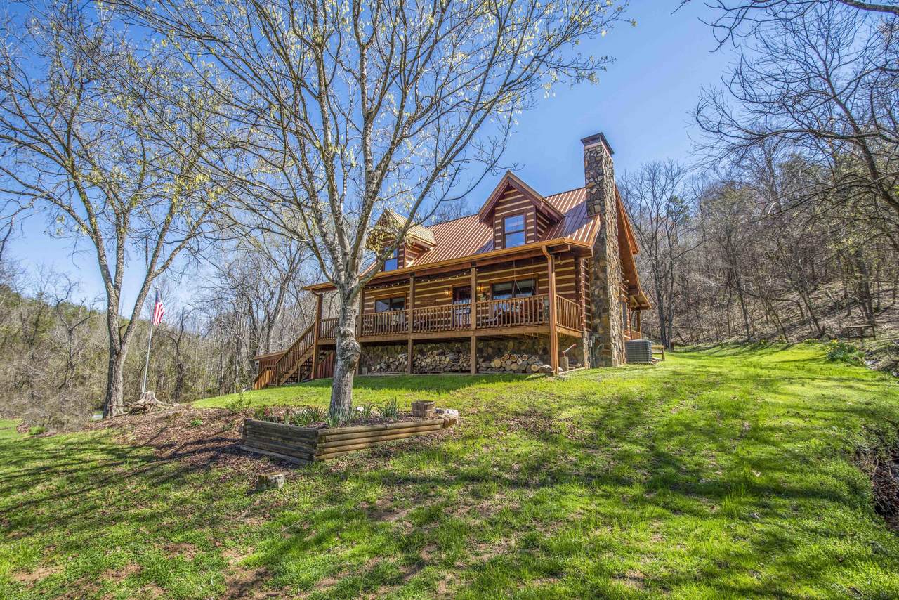 1132 Longs Bend Rd - Photo 1