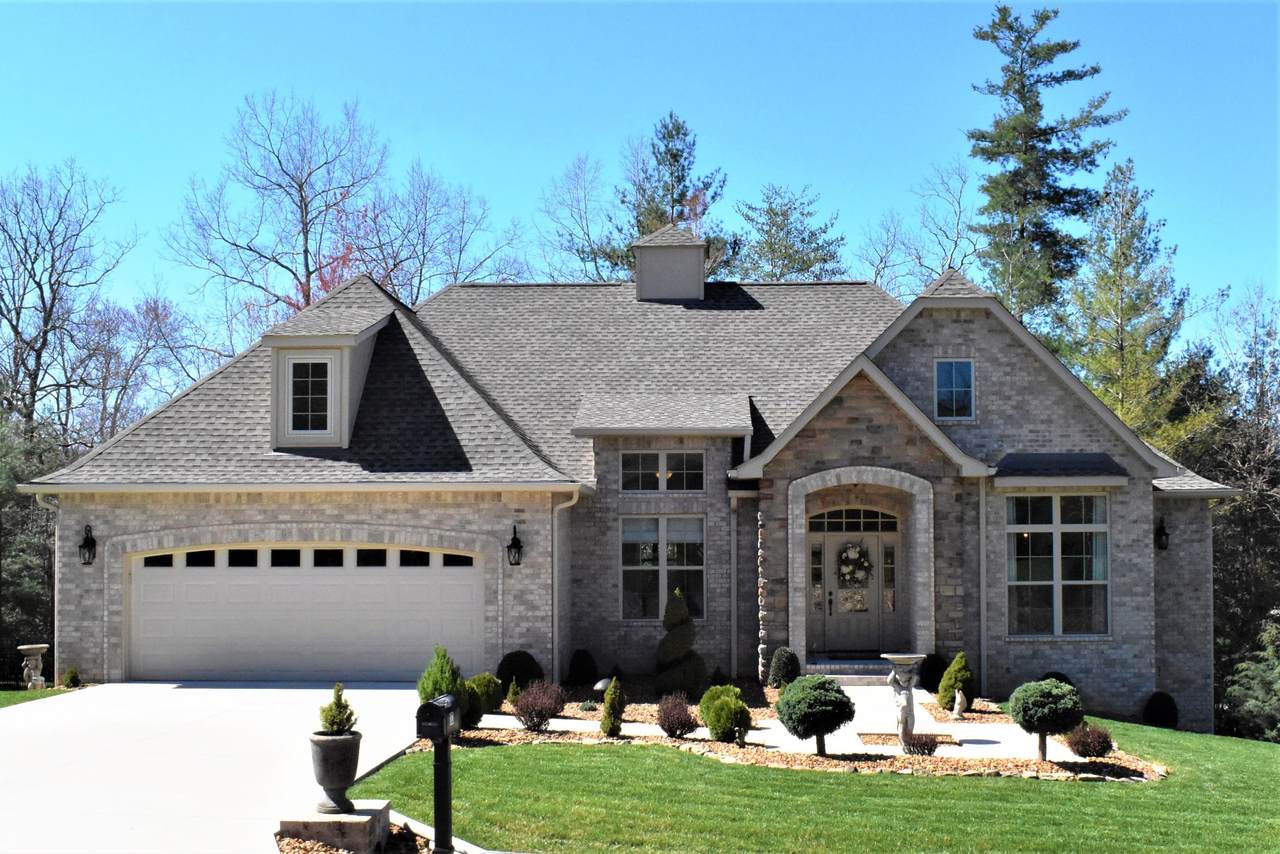 10 Inwood Drive - Photo 1
