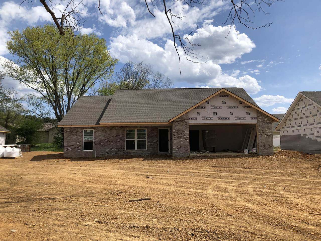 212 Horton Lane - Photo 1