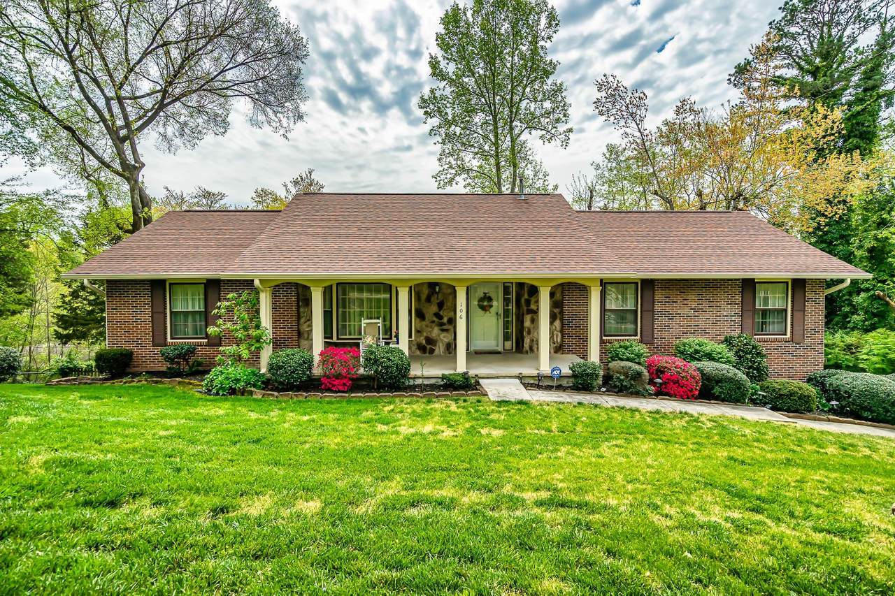 106 Greenbriar Lane - Photo 1