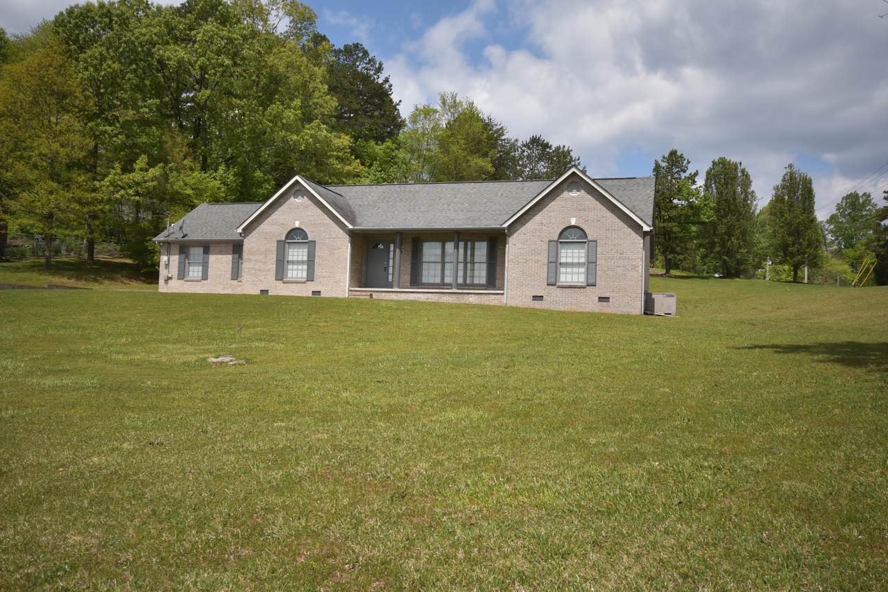 702 Whippoorwill Circle - Photo 1