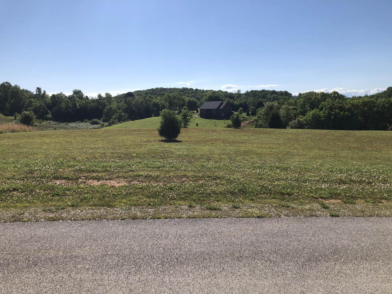 225 Majestic View Drive - Photo 1