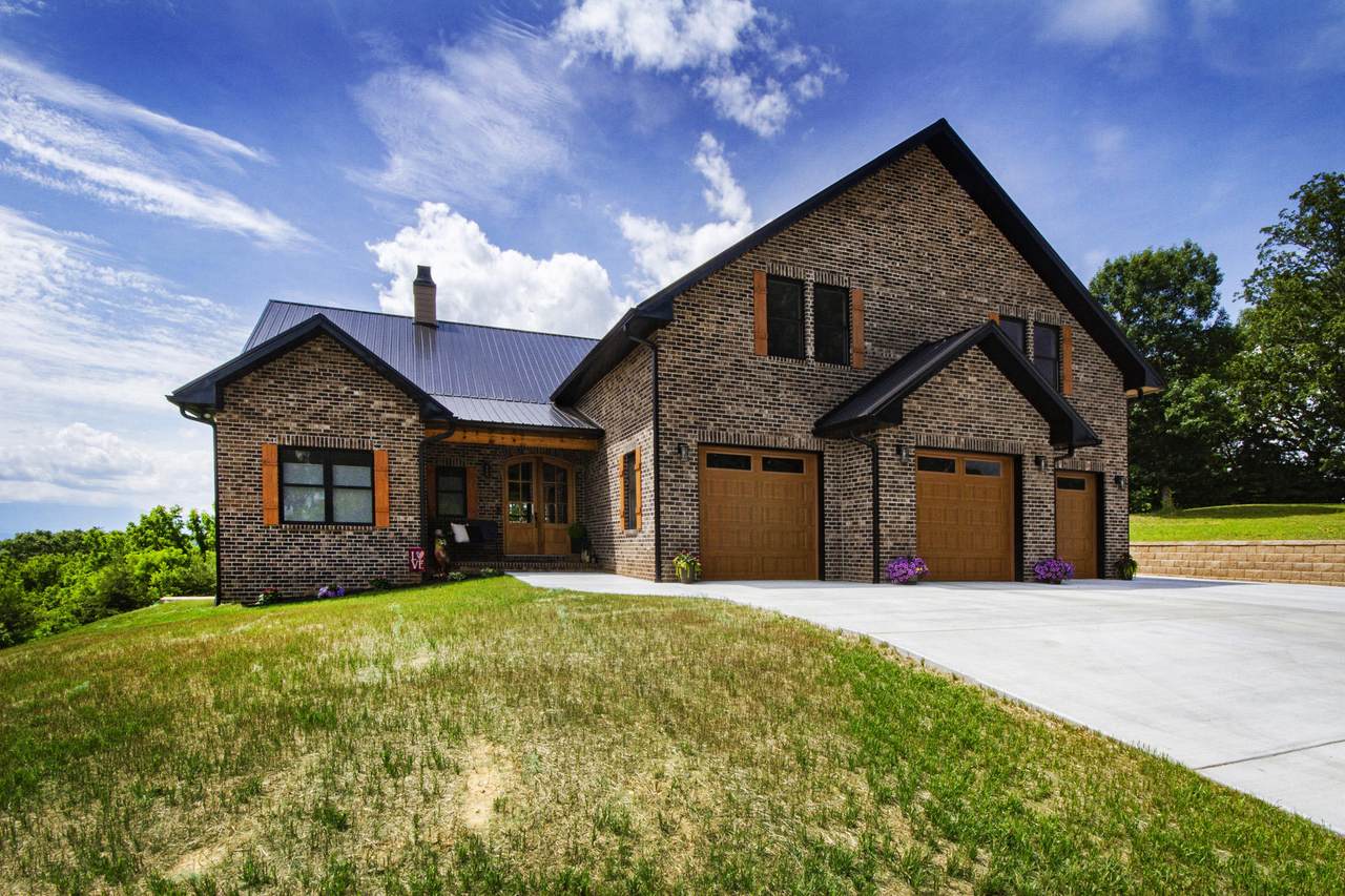 3260 Sandpiper Court - Photo 1