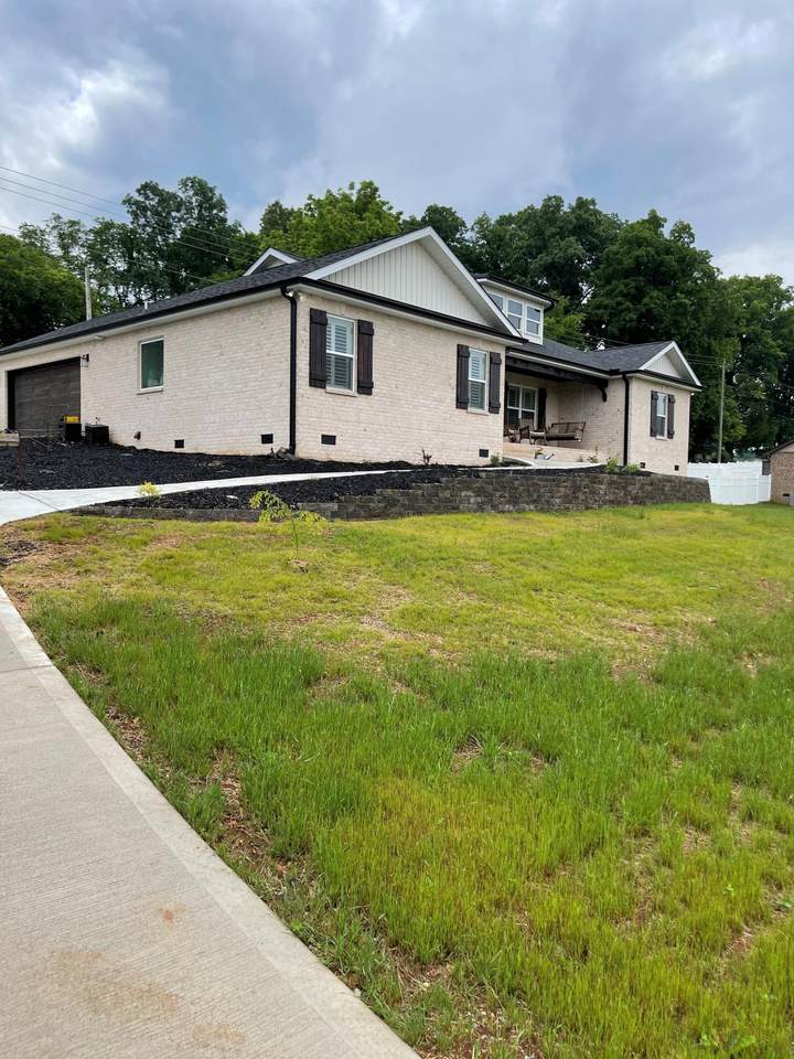 2115 Bryson Court - Photo 1