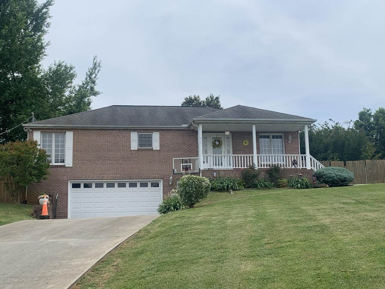 515 Tennessee Circle - Photo 1