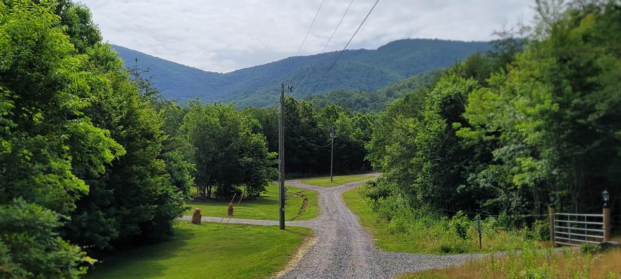2574 Smithfield Rd - Photo 1