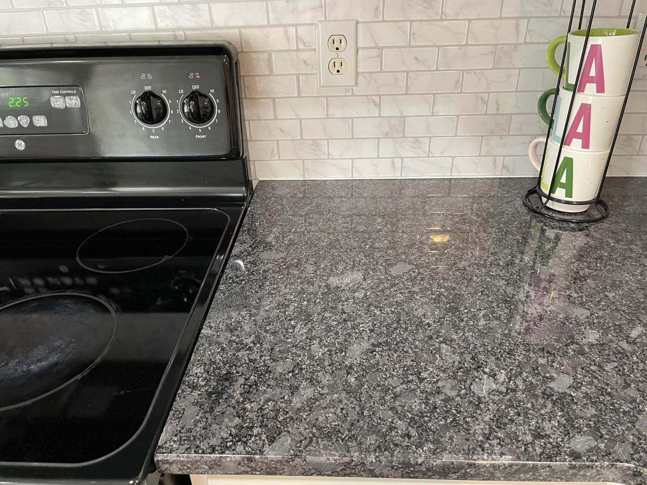 3915 Cherokee Woods Way - Photo 1