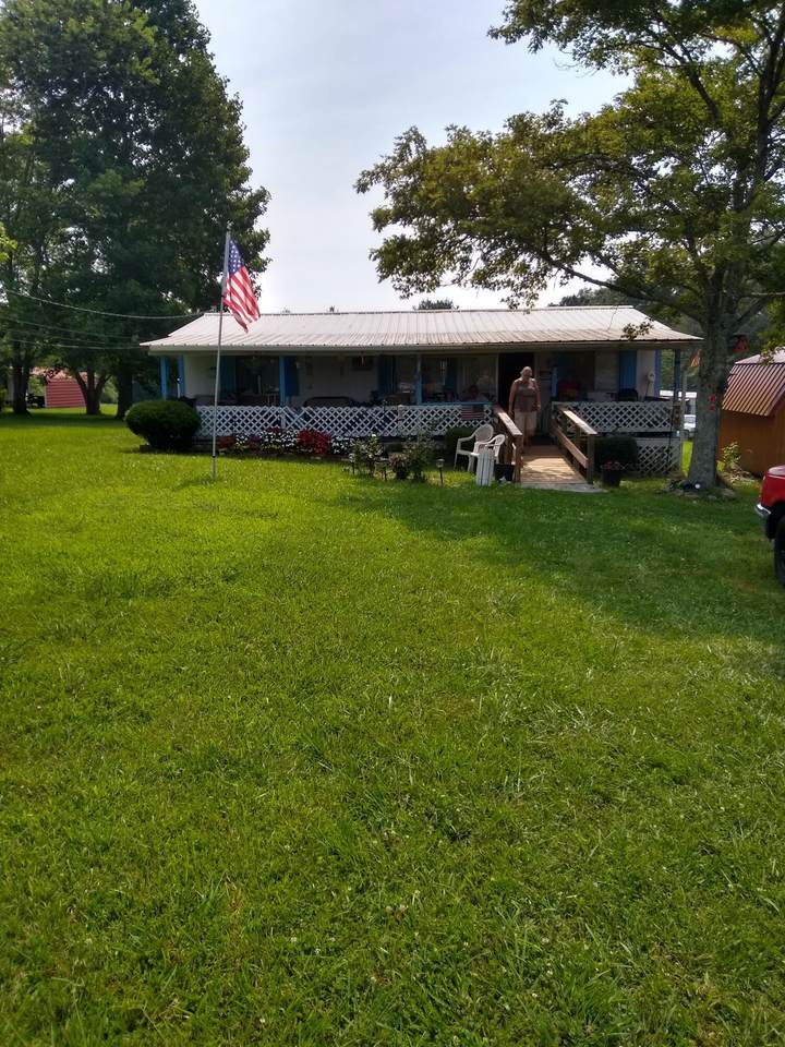 7455 Hwy 127 So. - Photo 1