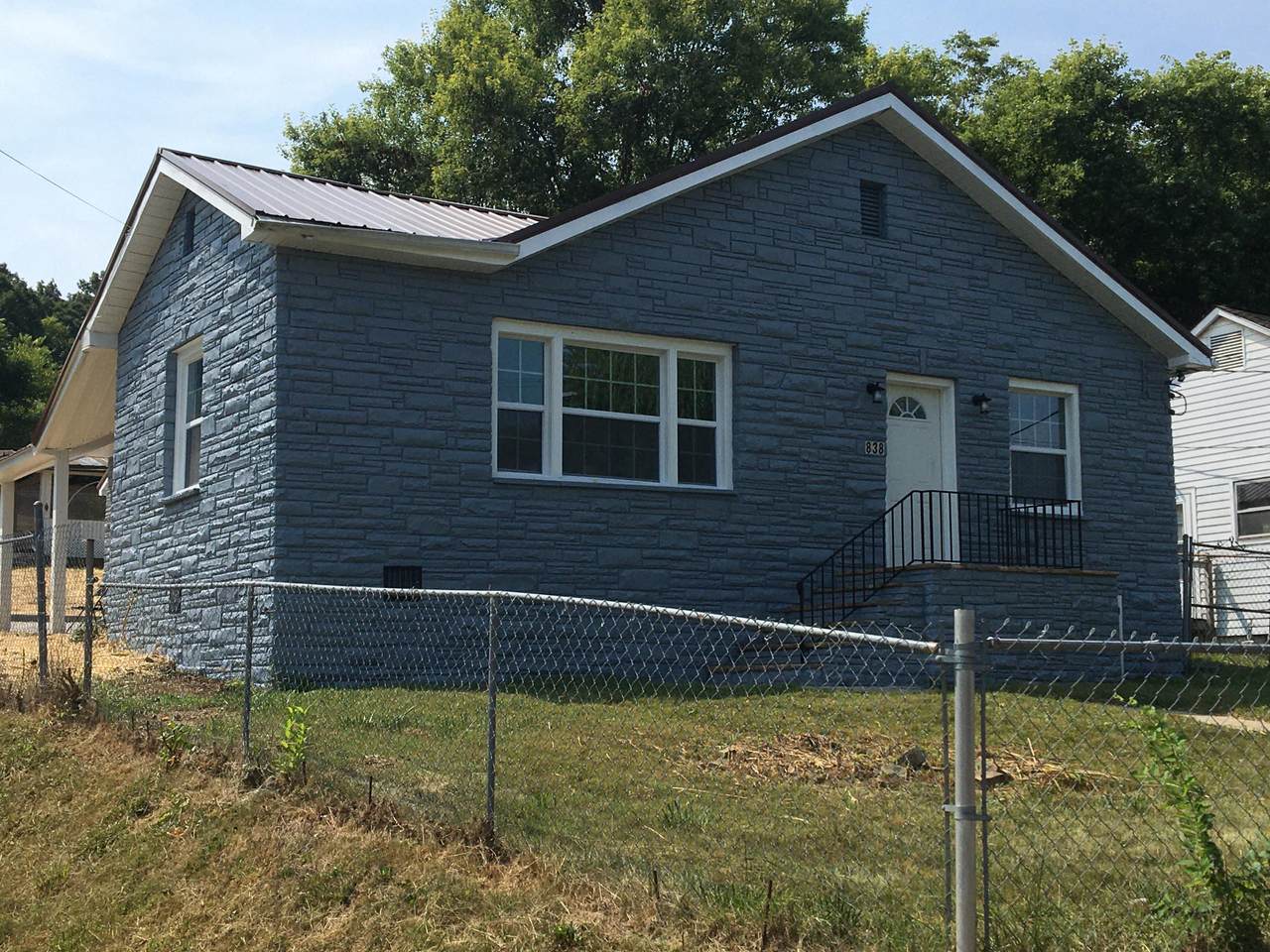 3838 Ivy Ave - Photo 1
