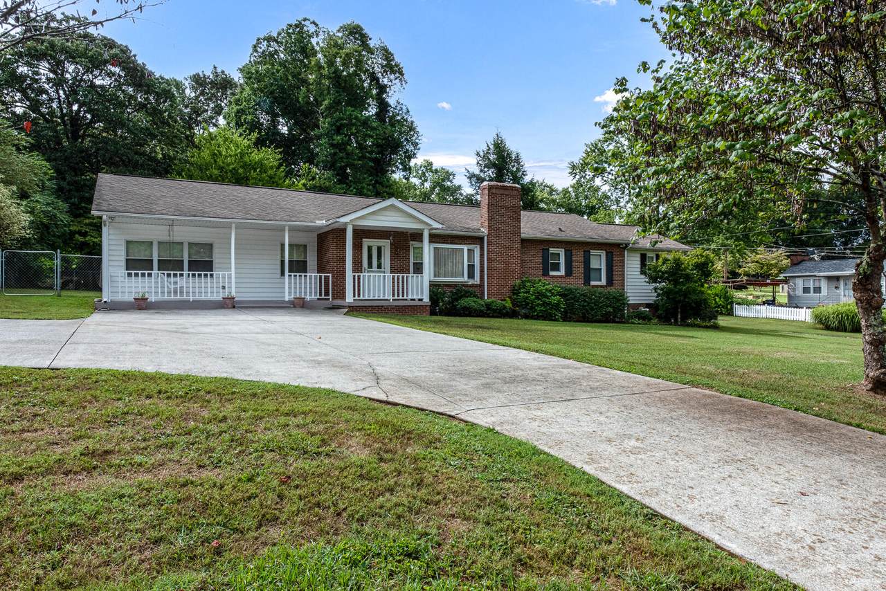1616 Elm Drive - Photo 1