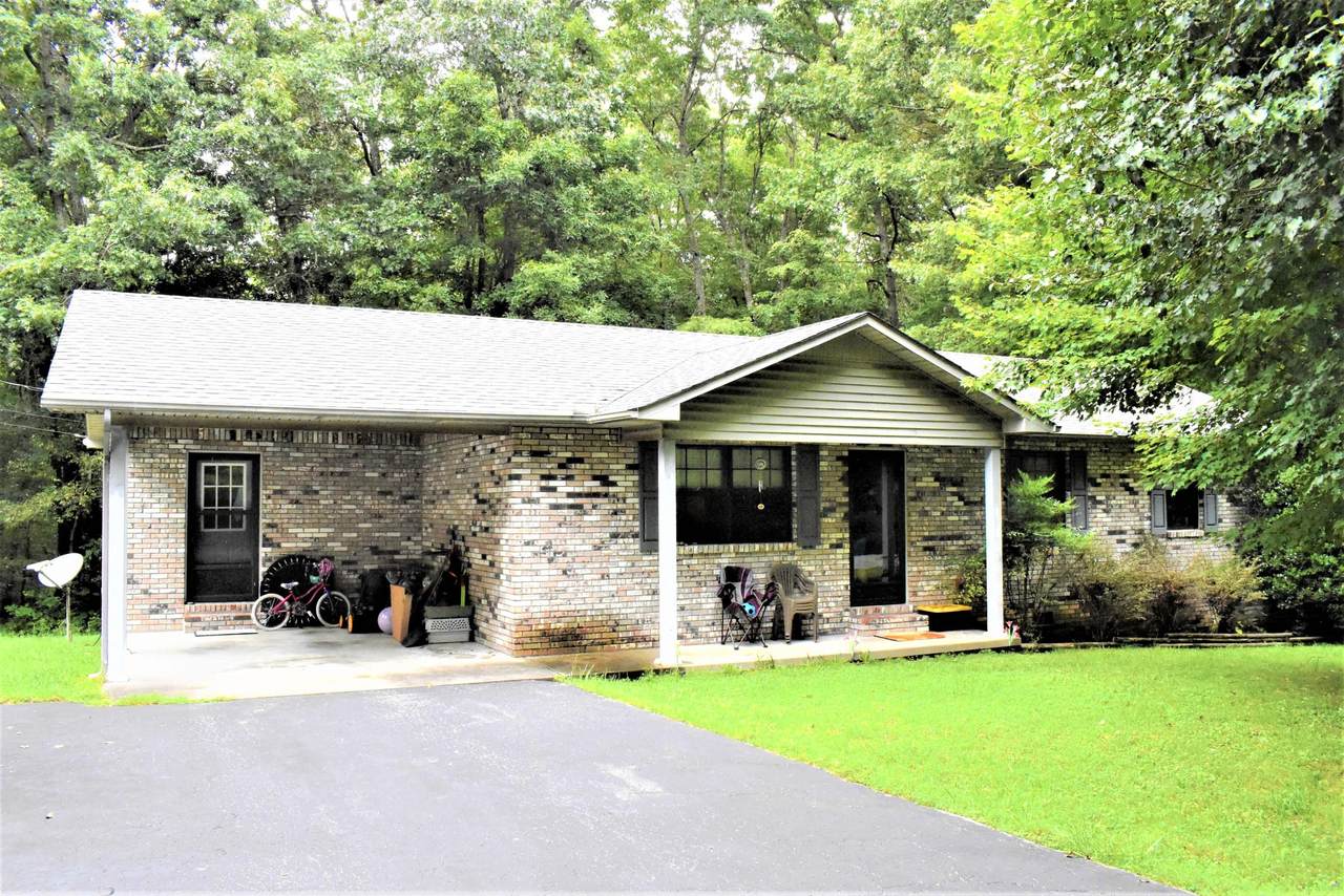 68 Lynn Drive - Photo 1