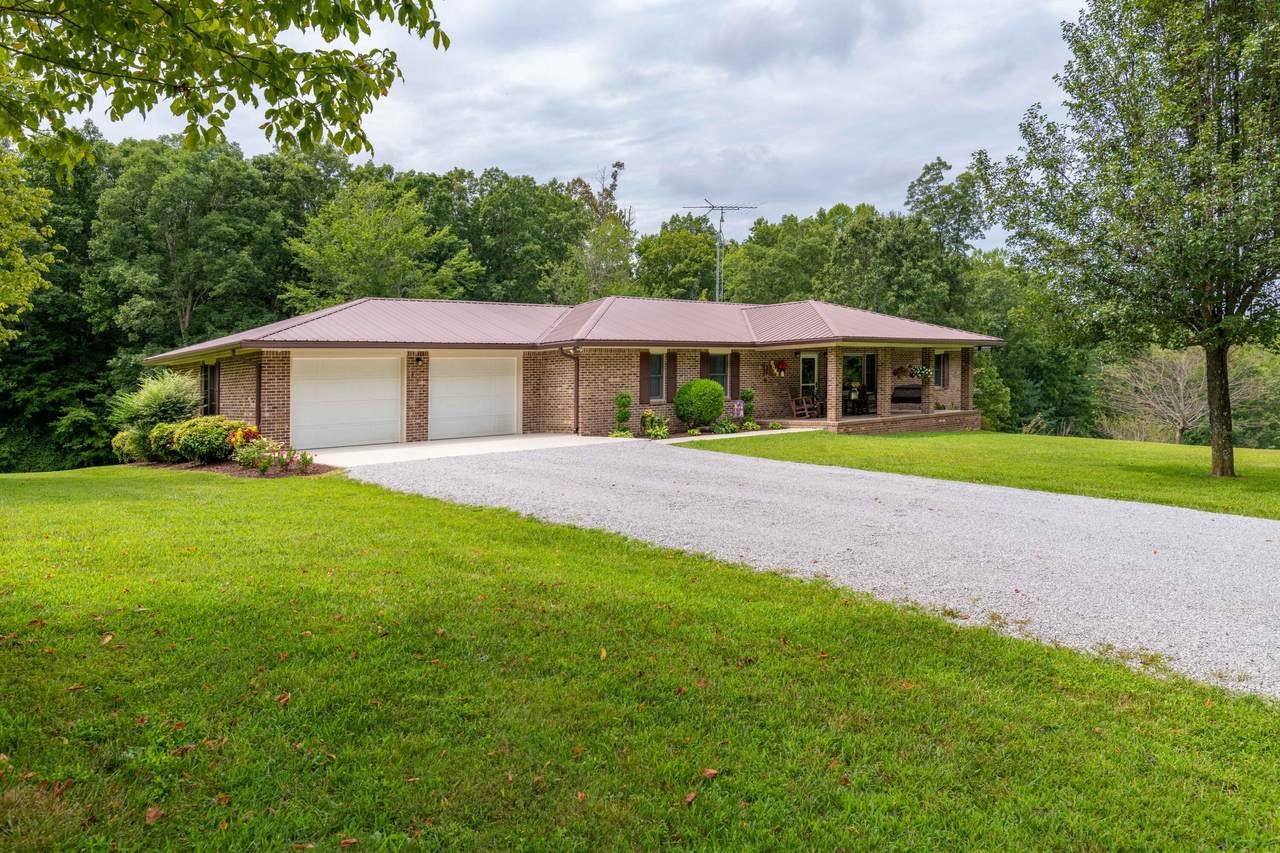 201 Deer Lane - Photo 1
