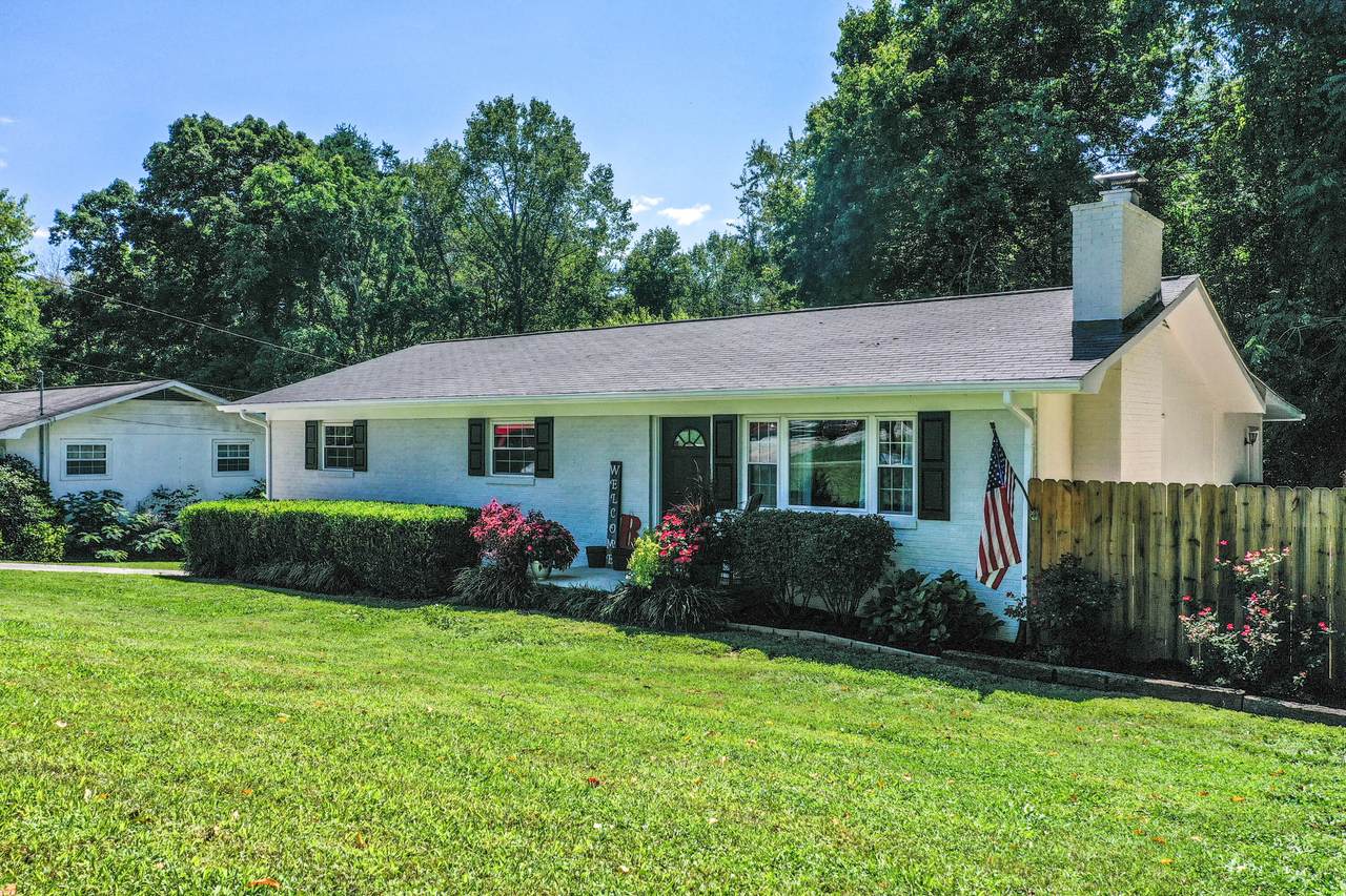 202 Nancy Lane - Photo 1