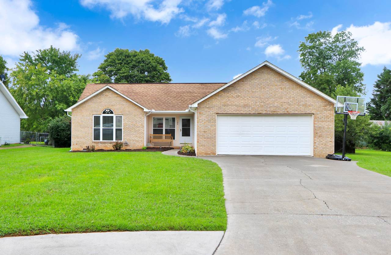 106 Sunset Ridge Court - Photo 1