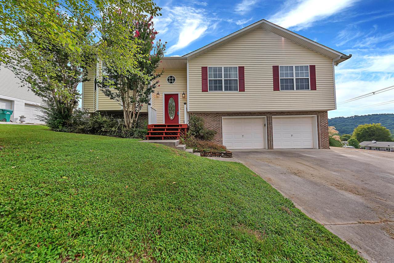 7420 Twin Brooks Blvd - Photo 1
