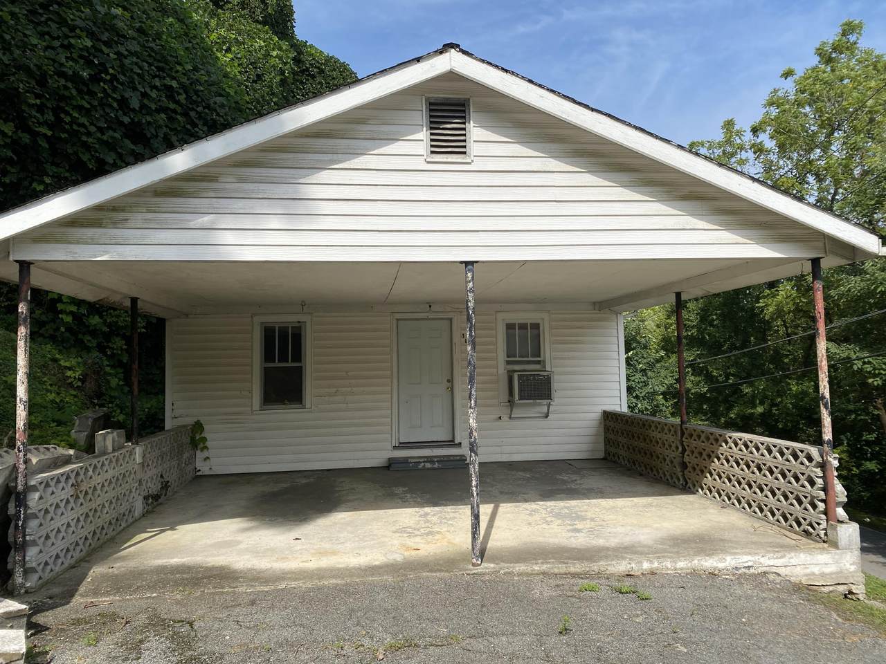 106 Elliott St - Photo 1
