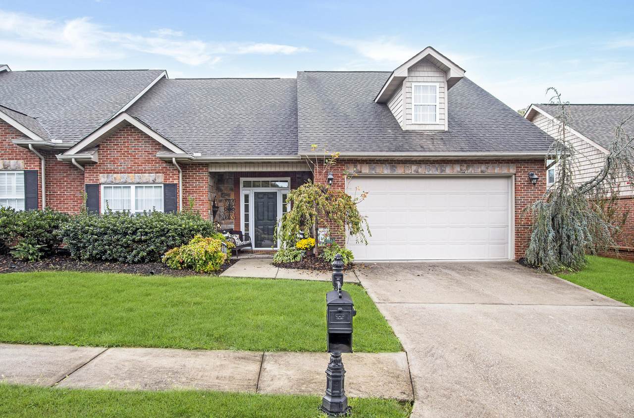 4242 Rare Earth Drive - Photo 1