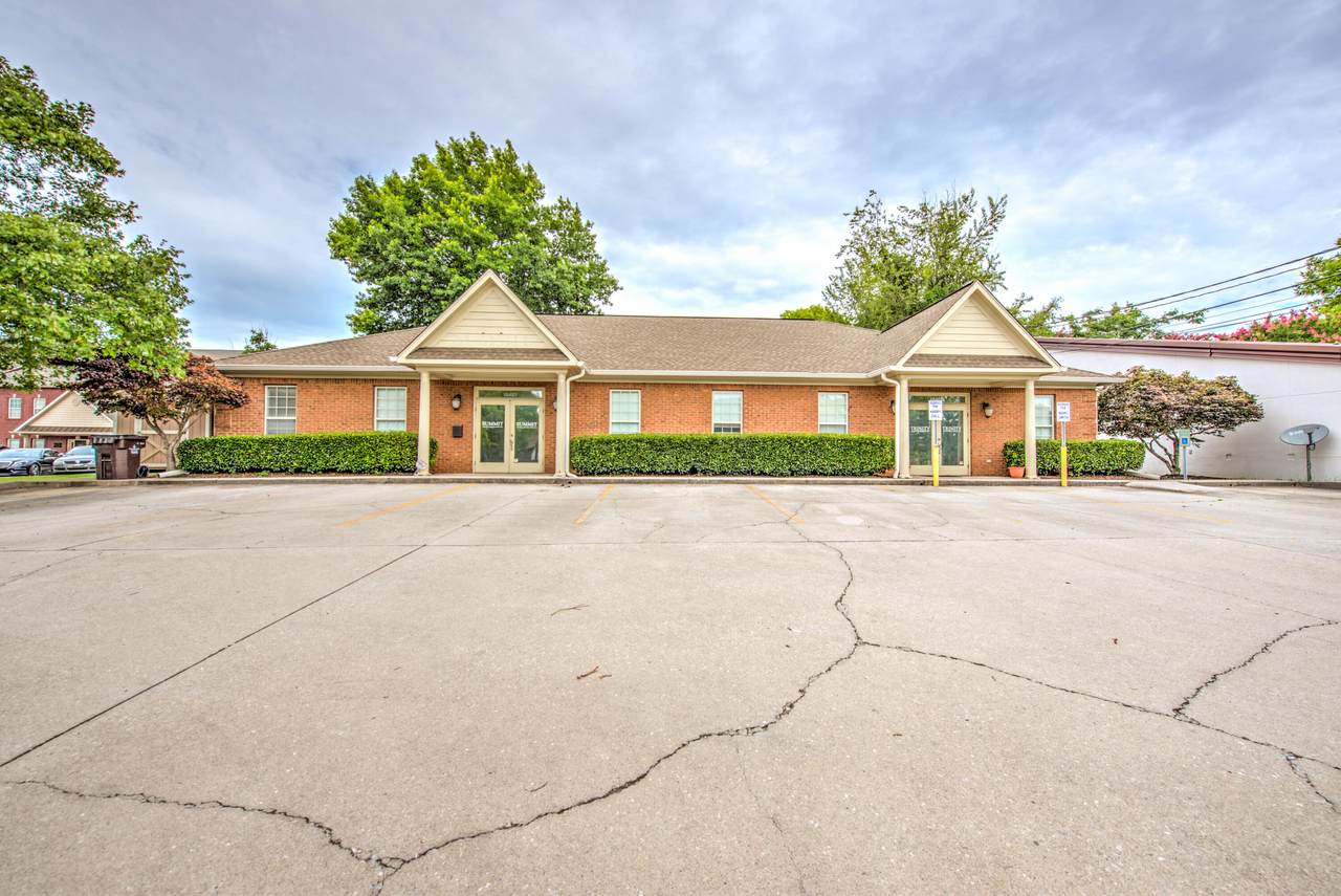 10407 B Lovell Center Drive - Photo 1