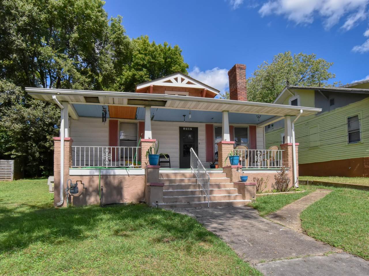 1707 Glenwood Ave - Photo 1