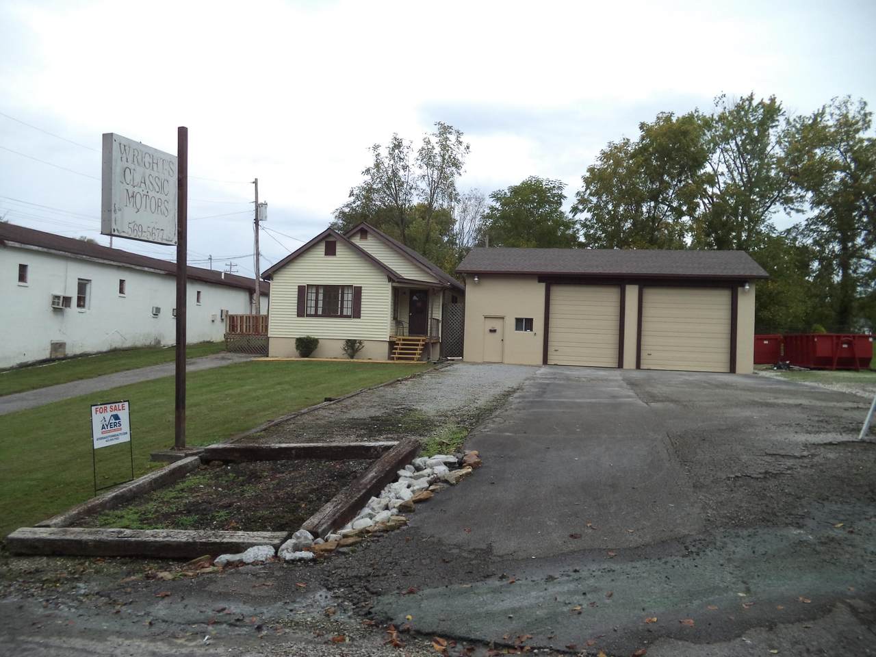 201 Davis Lane - Photo 1