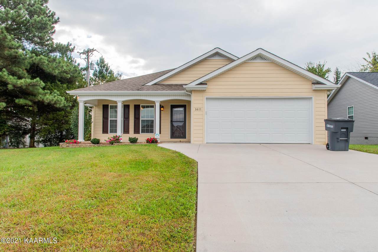 1611 Bobby Nichols Drive - Photo 1