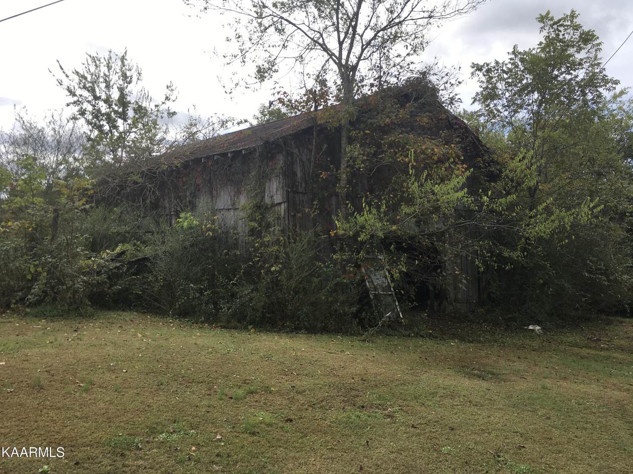 221 Ridge Rd - Photo 1
