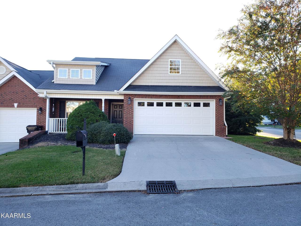 1303 Hazelgreen Way - Photo 1
