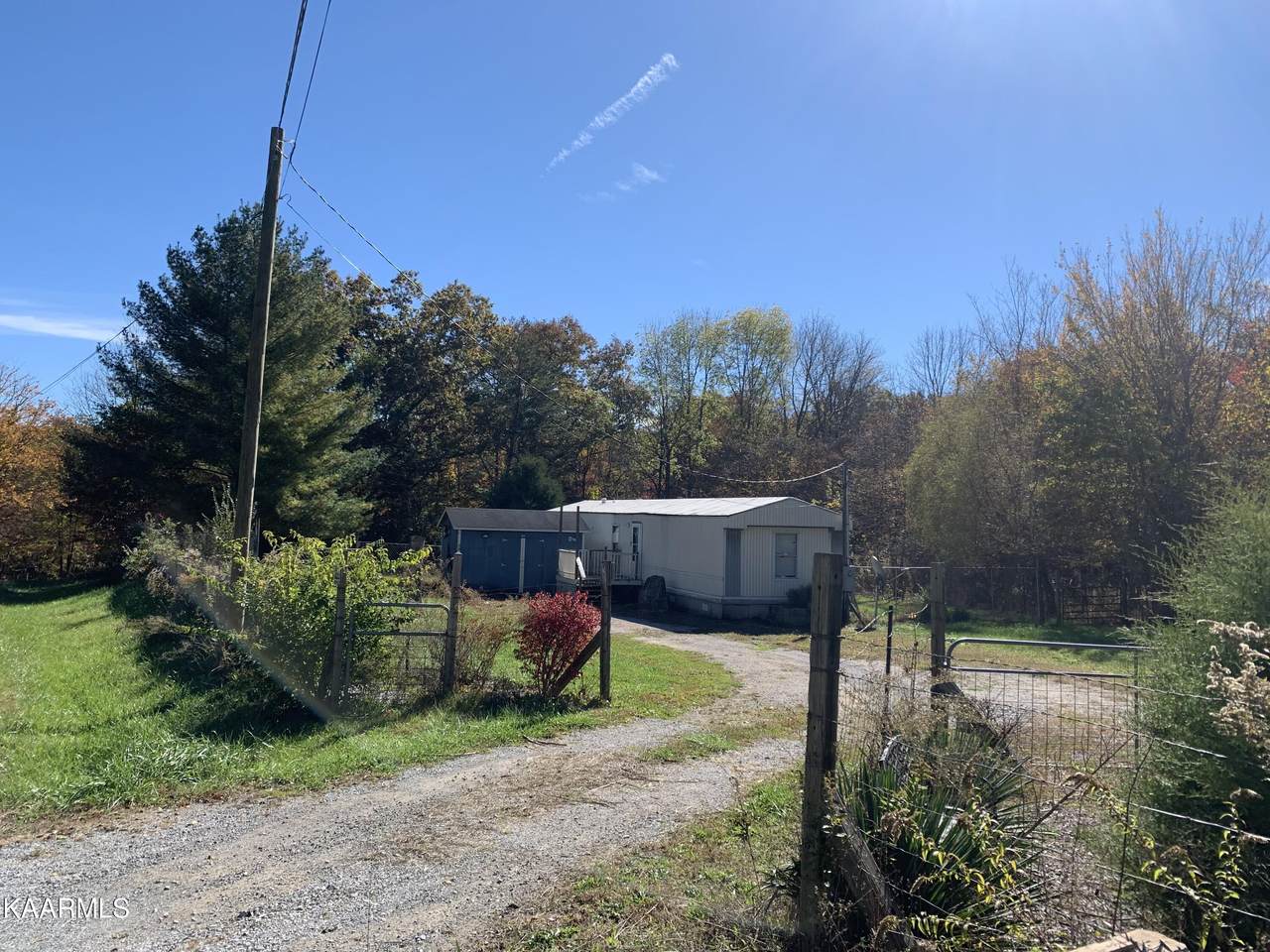 422 Browns Creek Drive - Photo 1