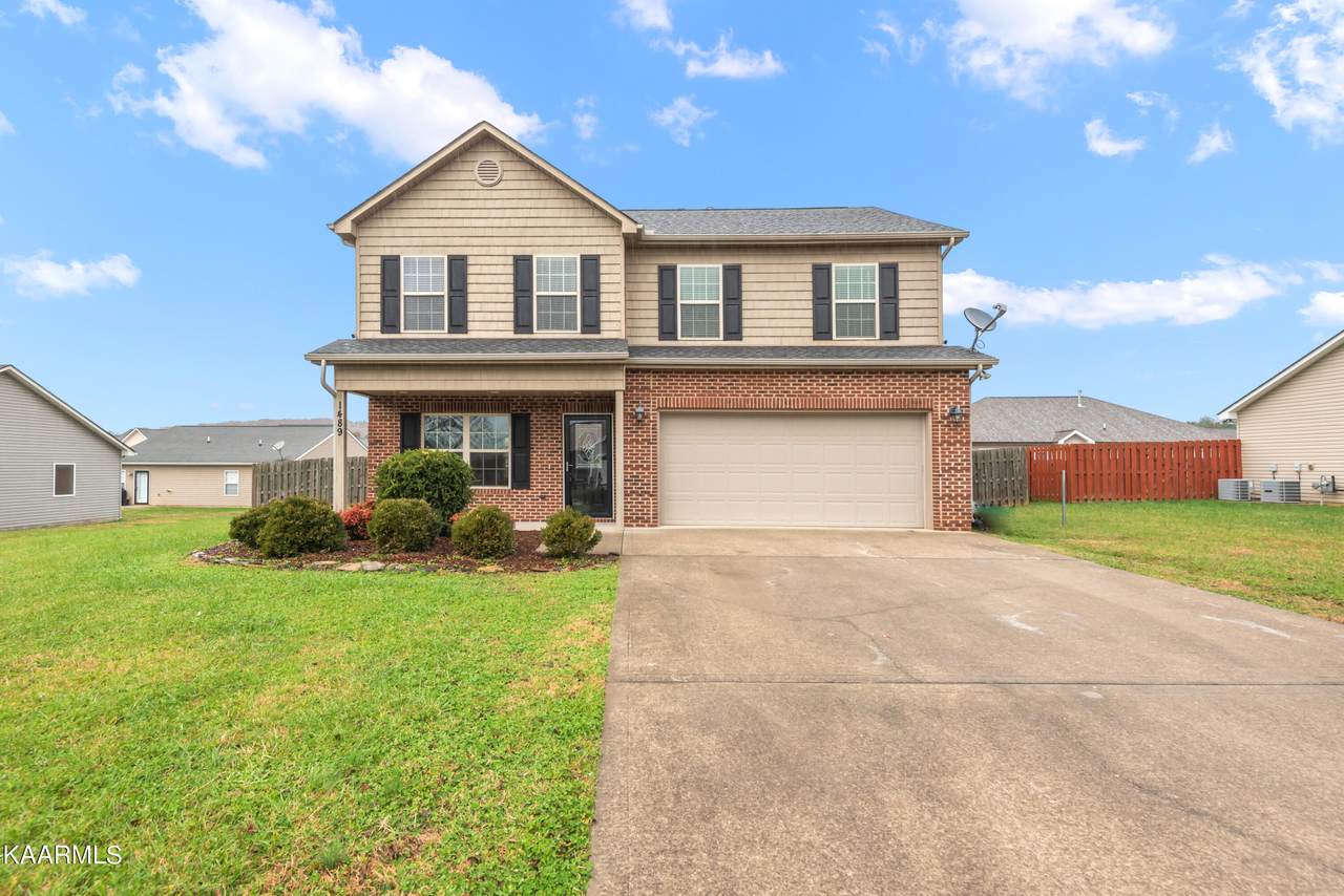 1489 Olivia Circle - Photo 1