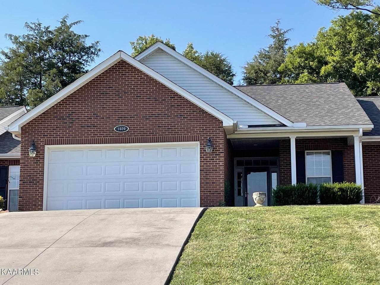 1020 Patriots Landing Drive - Photo 1