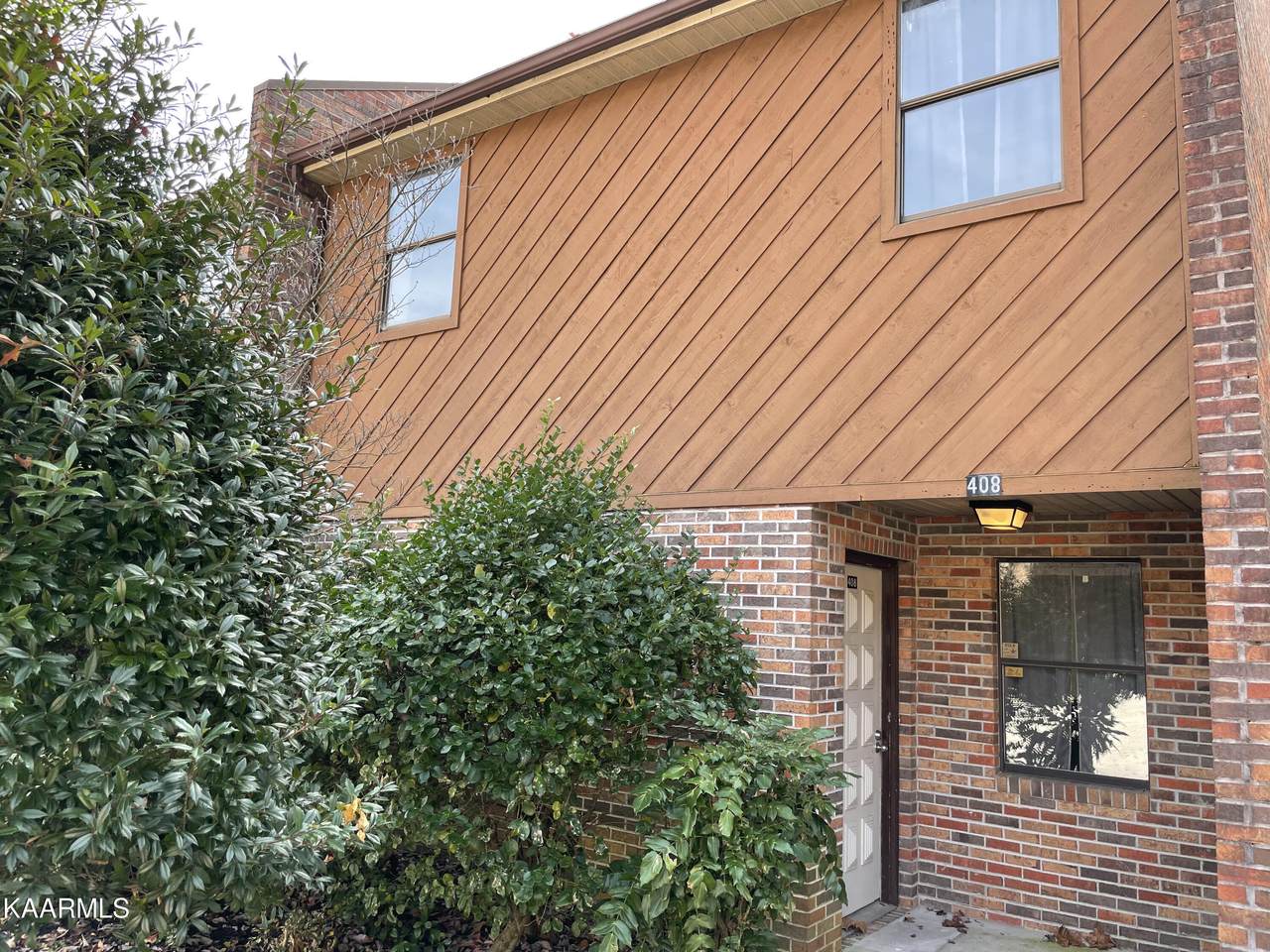 2909 La Villas Drive - Photo 1