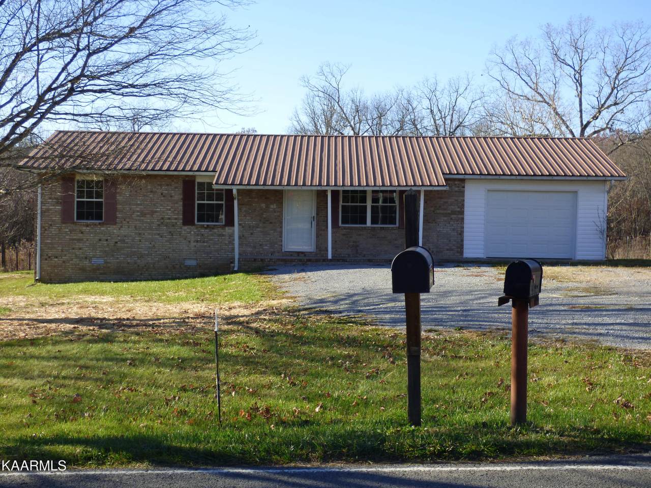 2101 Bowman Loop - Photo 1