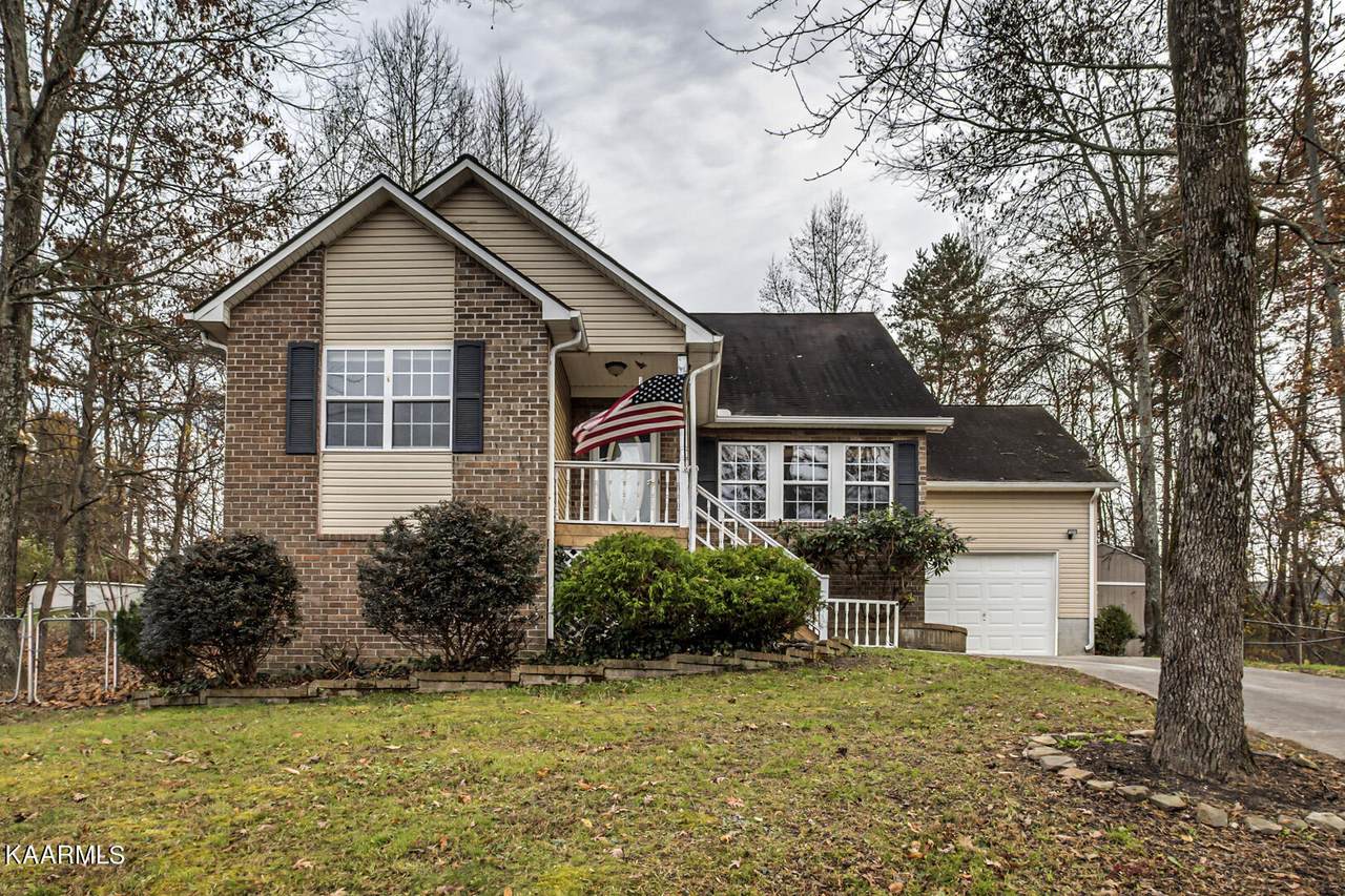 214 Abby Lane - Photo 1