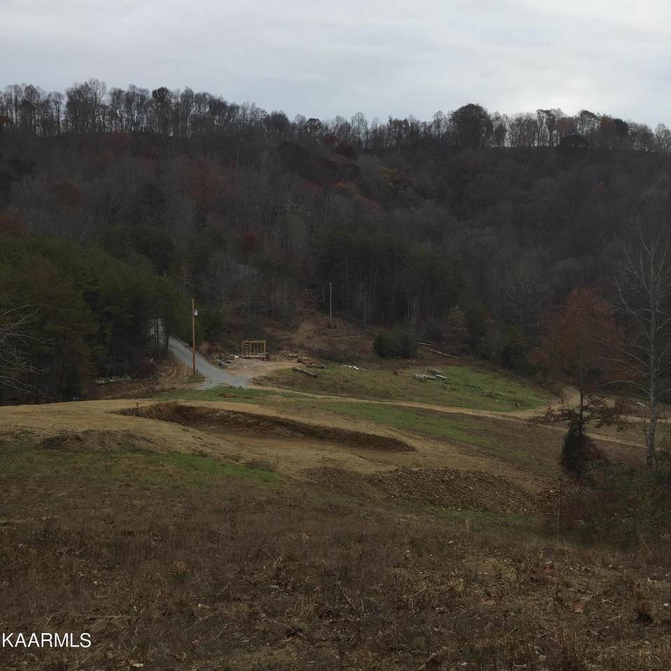 1220 Raven Hill Rd - Photo 1