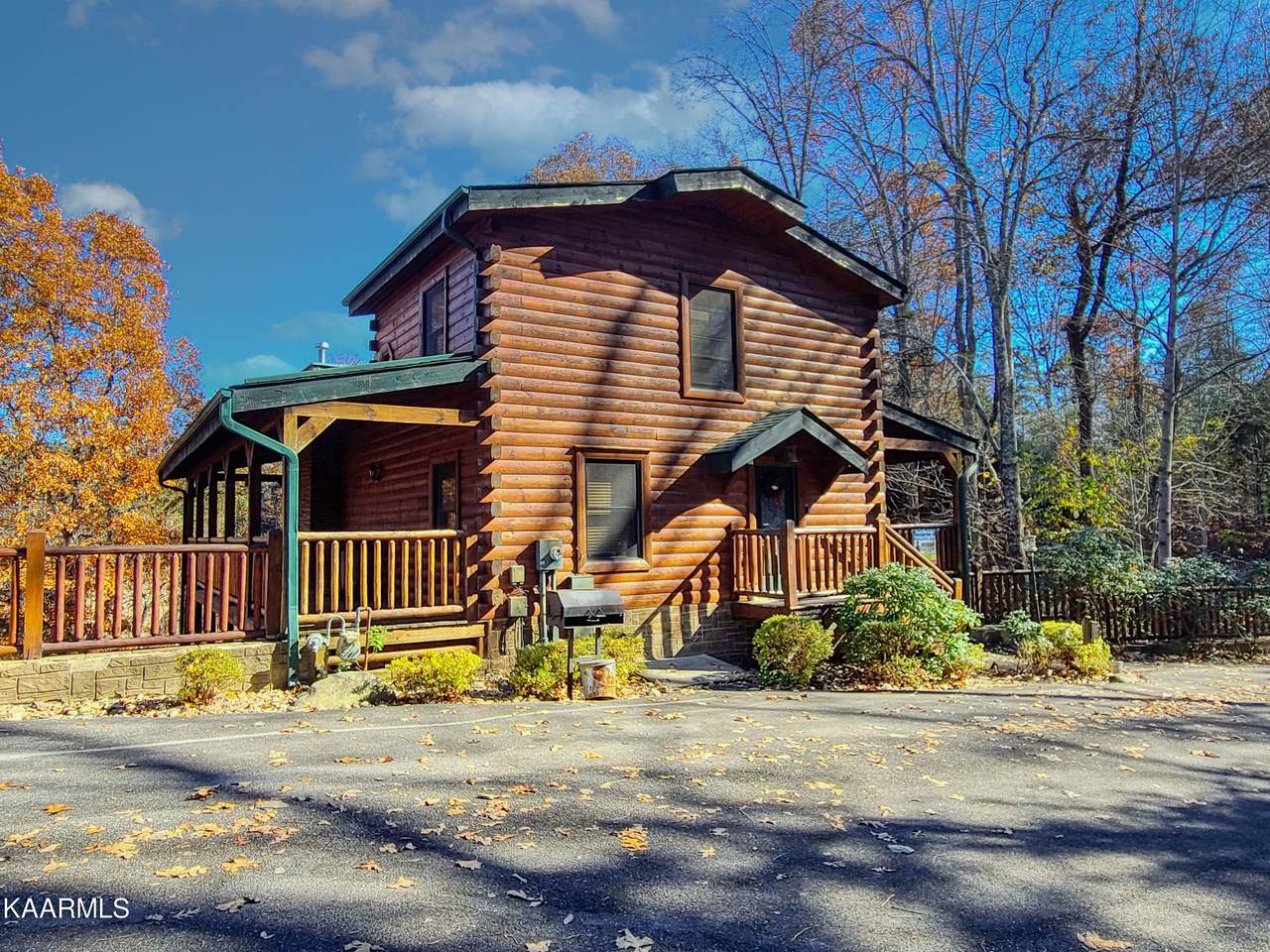 740 Glory Ridge Way - Photo 1