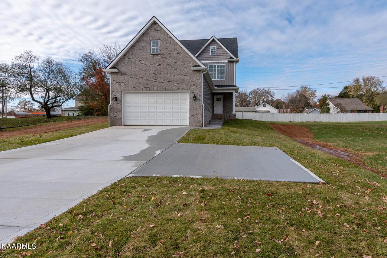 311 Boardman Ave - Photo 1
