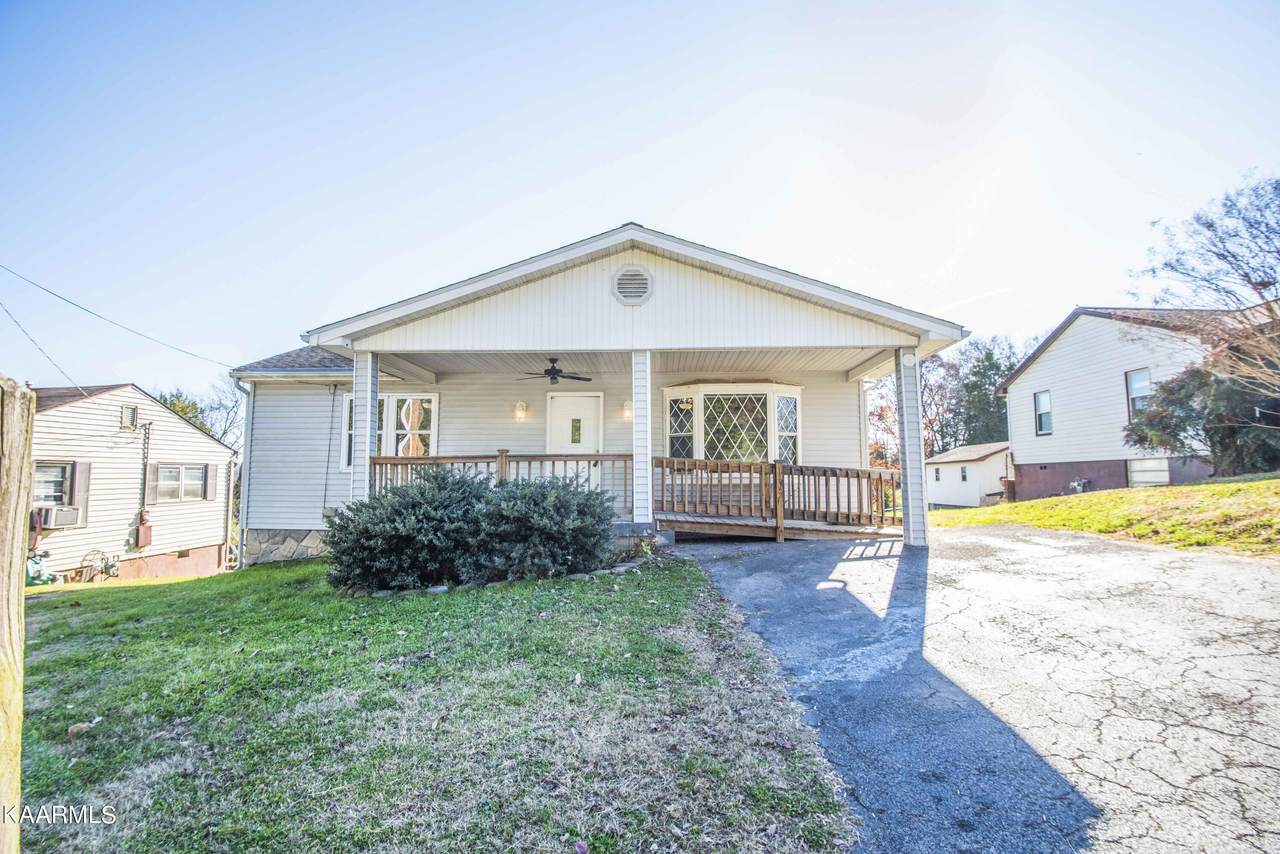 429 Mason Lane - Photo 1