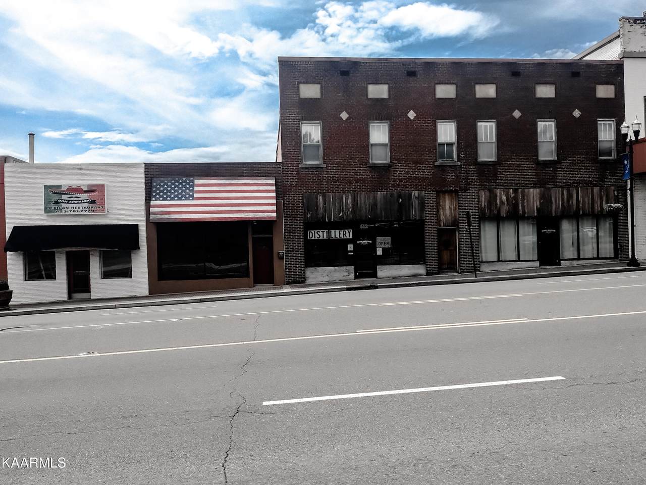 614 Tennessee Ave - Photo 1