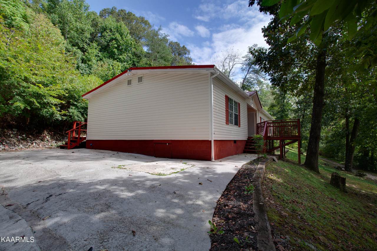 580 Sulphur Springs Rd - Photo 1