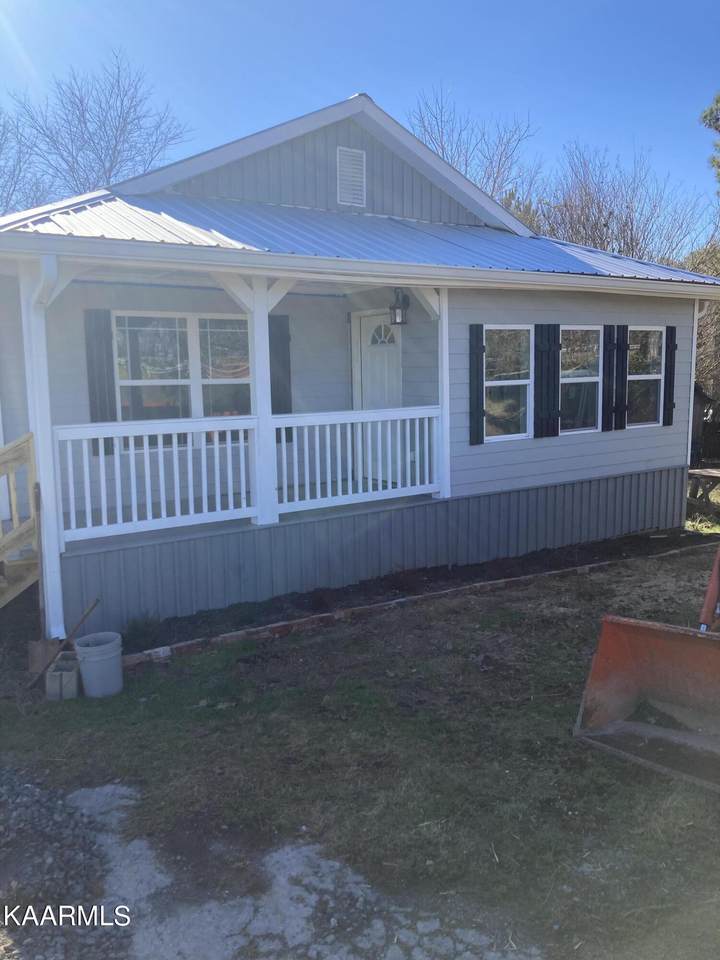 6698 Waterlevel Hwy - Photo 1