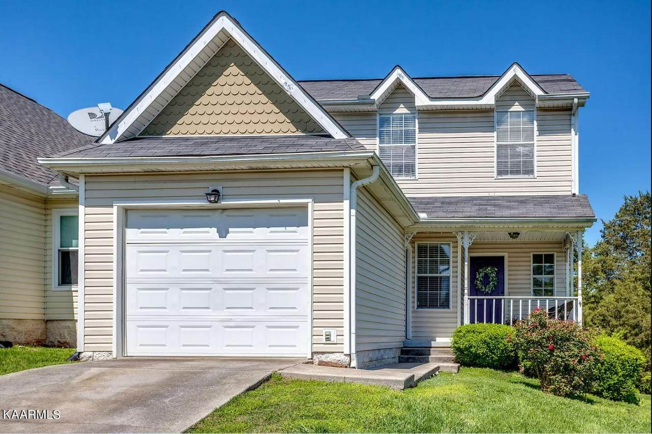 7710 Silveredge Rd - Photo 1