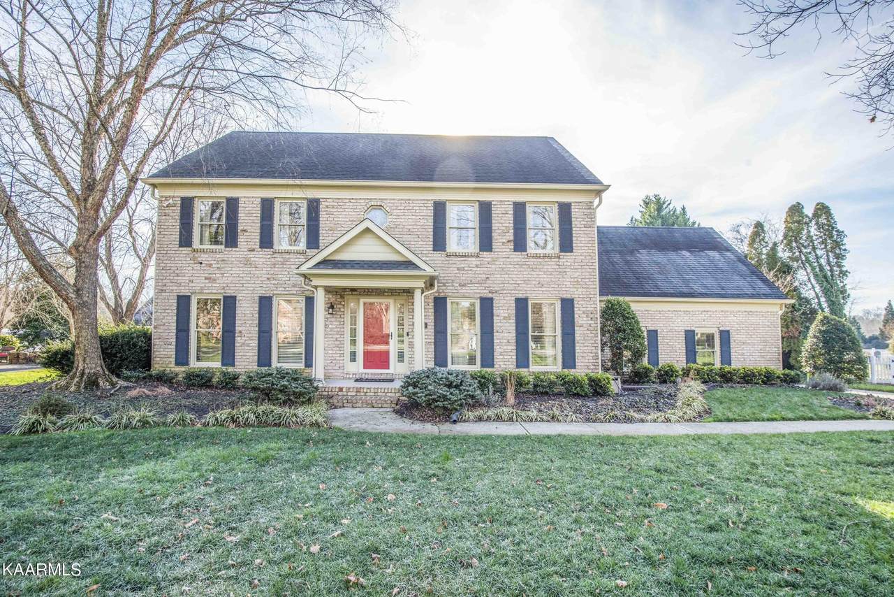 11916 Fox Chase Circle - Photo 1
