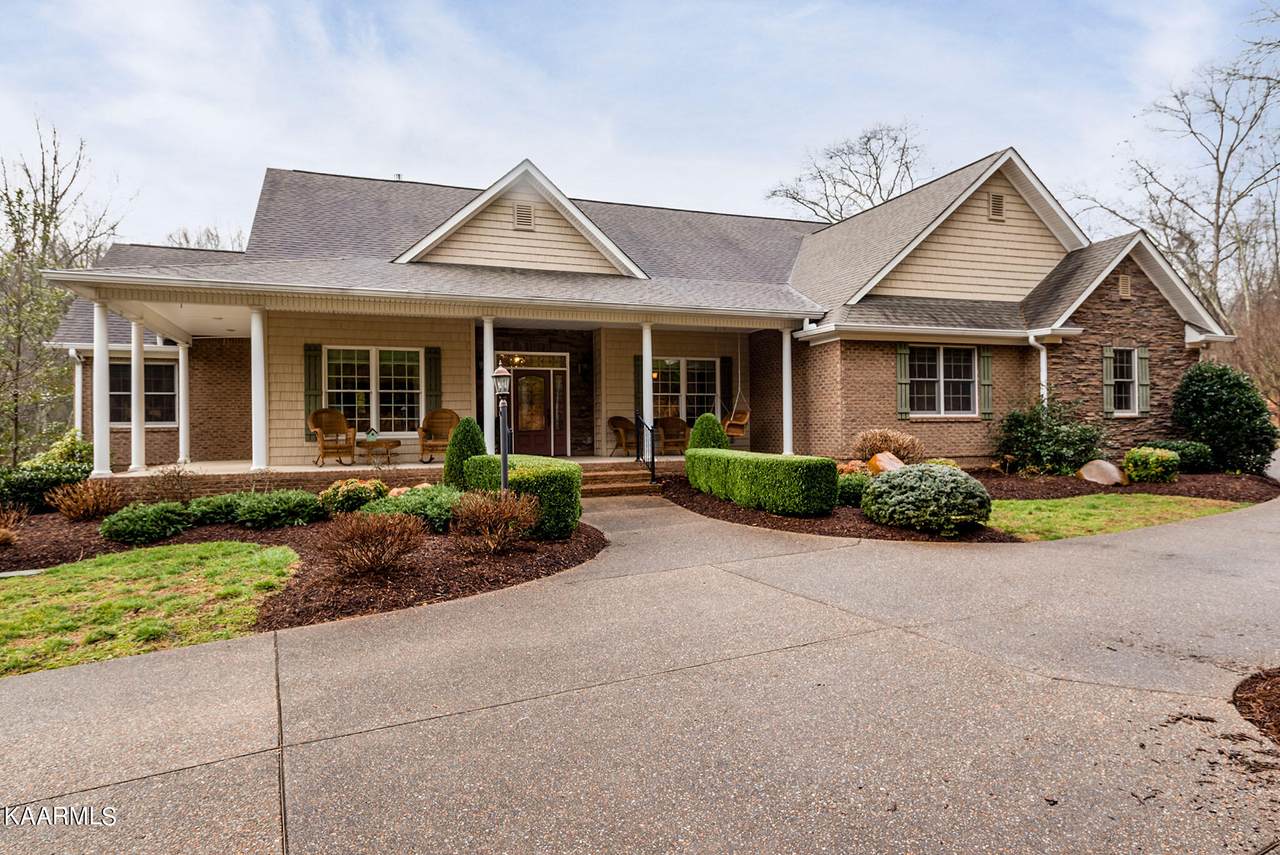 2239 Scott Lane - Photo 1